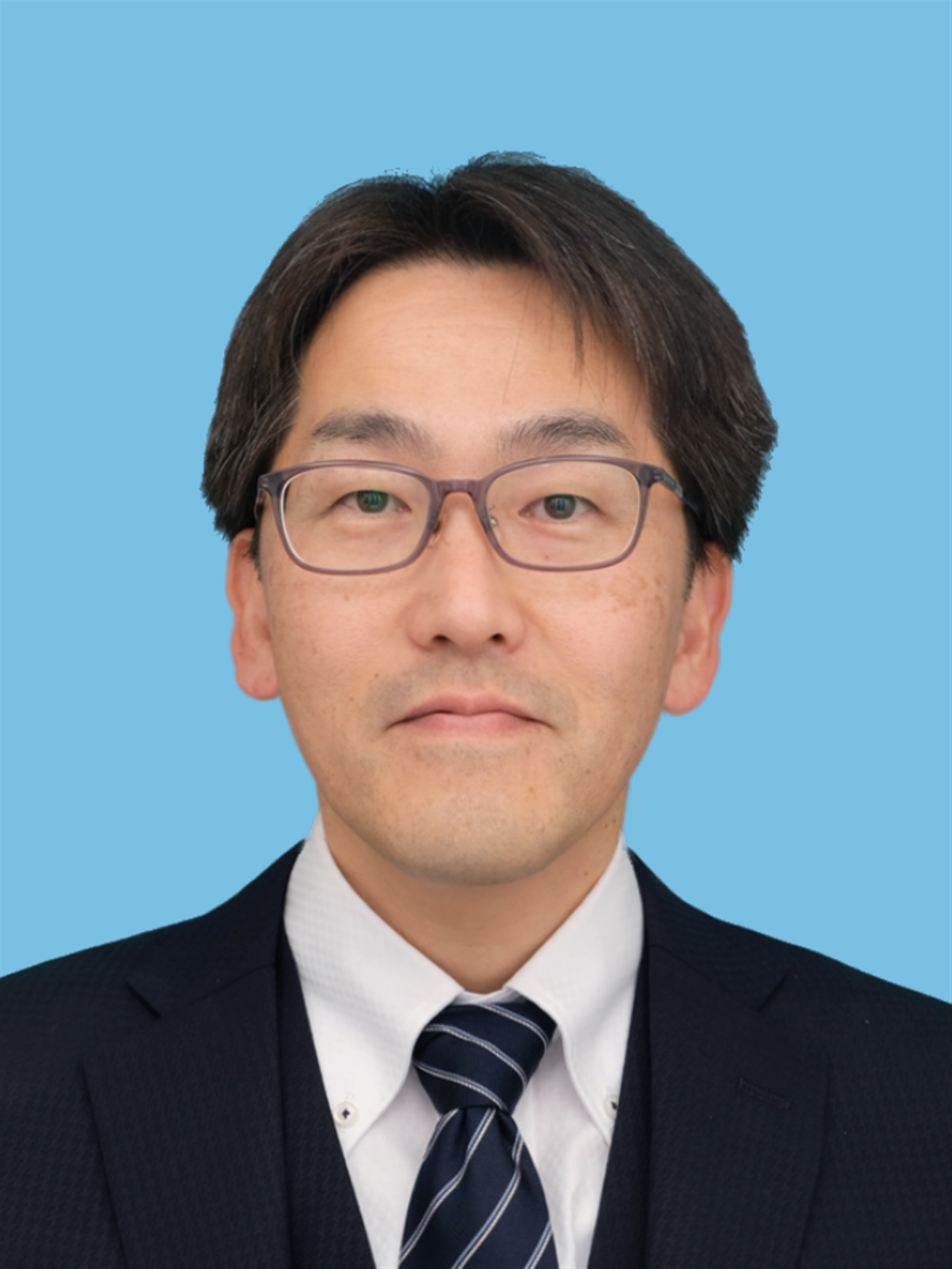 石井の顔写真